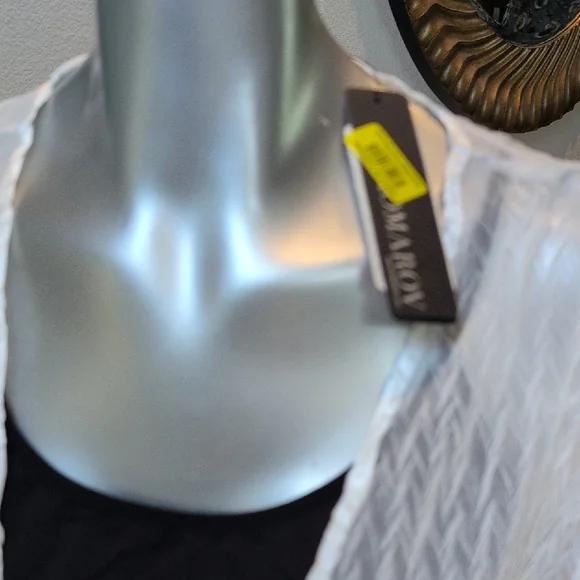 Komarov Sheer White Cardigan - Picture 3 of 5